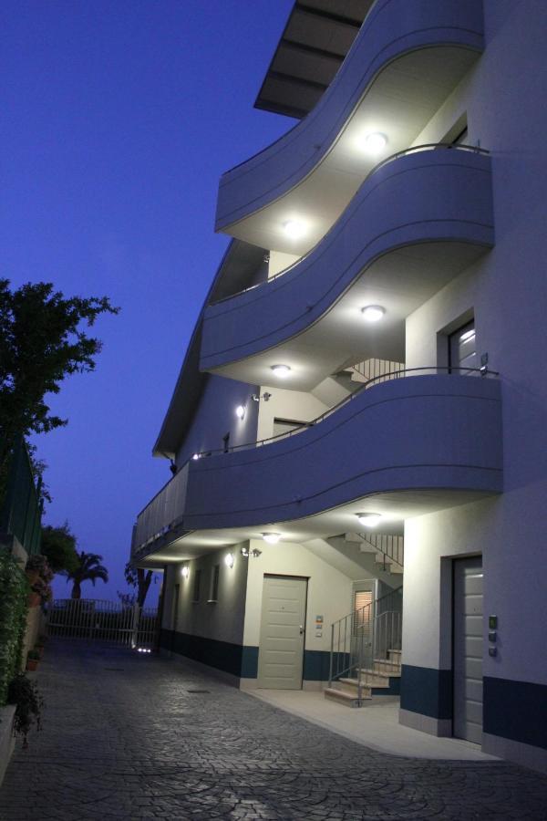 Residenza Alpaluba Apartment Vasto Exterior photo